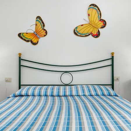 San Teodoro Il Grazioso Apartment *